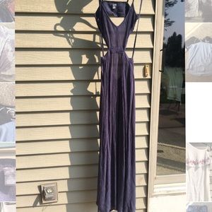 Aeire Cut our Maxi Dress